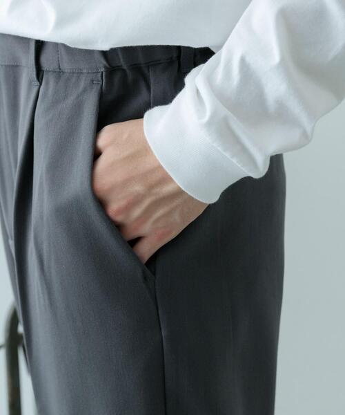 ITEMS URBANRESEARCH(アイテムズ アーバンリサーチ)の「ストレッチ×ウォッシャブル裏キモウスラックス(その他パンツ・メンズ・ネイビー/ベージュ/グレー/ブラック・LARGE/MEDIUM/SMALL)」の16枚目の写真