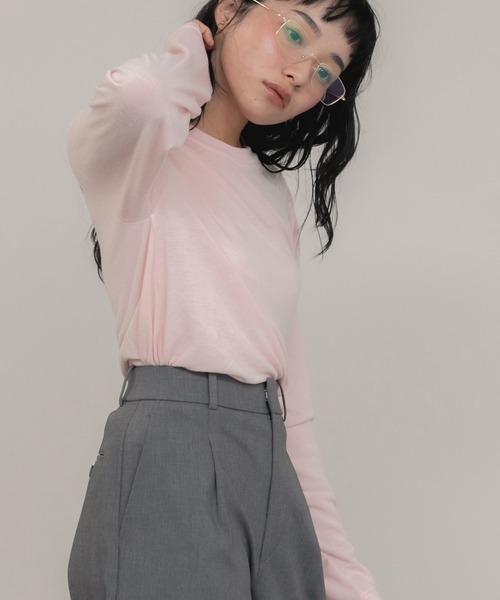 HEILIS(ヘイリス)の「【定番人気!HIT ITEM!】【新色追加】ベーシックシアーロングスリーブカットソー/韓国 長袖 秋服 冬服 春服 ノームコア シアー カットソー クルーネック ブラック アイボリー ホワイト ブルー レッド ネイビー ピンク 赤トップス レイヤード インナー ロンT(Tシャツ/カットソー・レディース・ブラック/アイボリー/レッド/ブルー/ライトピンク/ネイビー/ライトブルー・FREE)」の21枚目の写真