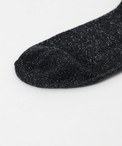 URBAN RESEARCH（アーバンリサーチ）の「『UR TECH』ラメソックス（ソックス/靴下・レディース・ネイビー/ライトグレー/ブラウン・22/24）」の10枚目の写真