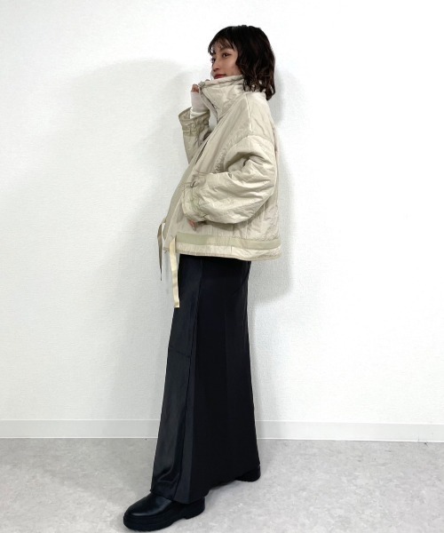 gossara(ゴサラ)の「Nワッシャー縦キルトJK(ブルゾン・レディース・ベージュ系/カーキ・MEDIUM)」の6枚目の写真