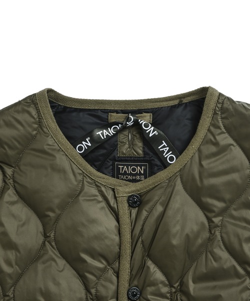 TAION（タイオン）の「【TAION（タイオン）】〈ウィメンズ〉 ミリタリー クルーネック ニット＋ダウンジャケット-ソフトシェル（ダウンジャケット/コート・レディース・ブラック・M/L）」の11枚目の写真