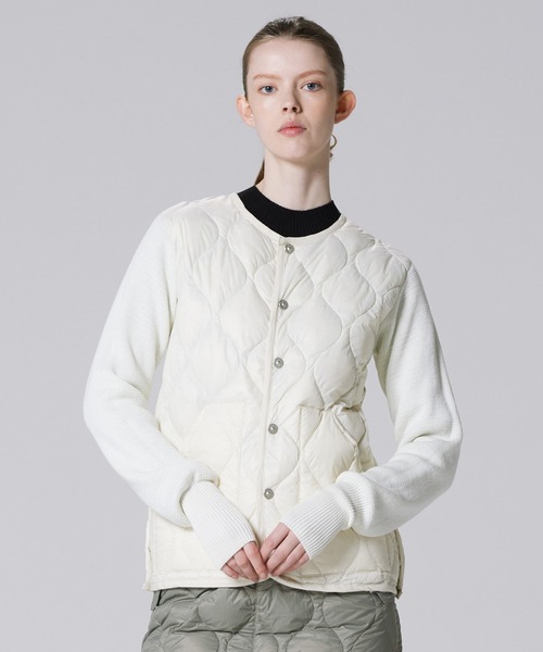 TAION（タイオン）の「【TAION（タイオン）】〈ウィメンズ〉 ミリタリー クルーネック ニット＋ダウンジャケット-ソフトシェル（ダウンジャケット/コート・レディース・ブラック・M/L）」の3枚目の写真