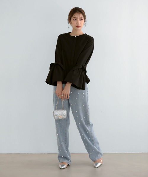 MERAKI(メラキ)の「袖リボンパールボタンブラウス(シャツ/ブラウス・レディース・ブラック/ホワイト・S/M)」の3枚目の写真