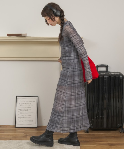Birthday room(バースデイルーム)の「〈チョーカー取り外し可能〉チェックパターンシアーロングワンピース / checkered sheer long one-piece(ワンピース・レディース・ブラウン/レッド/グレー・FREE)」の6枚目の写真