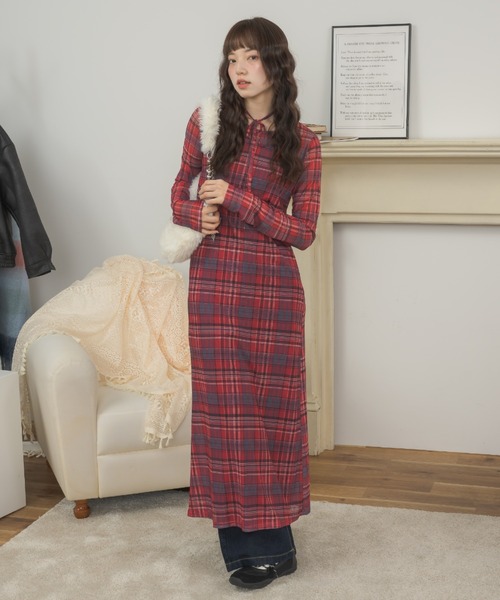Birthday room(バースデイルーム)の「〈チョーカー取り外し可能〉チェックパターンシアーロングワンピース / checkered sheer long one-piece(ワンピース・レディース・ブラウン/レッド/グレー・FREE)」の14枚目の写真