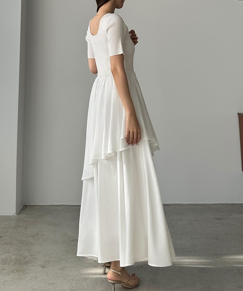 Louere(ルエレ)の「ニットドッキングティアードワンピース(ワンピース・レディース・ネイビー/ホワイト/ブラック・SMALL/MEDIUM/LARGE)」の11枚目の写真