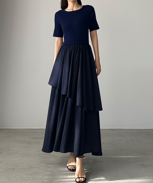 Louere(ルエレ)の「ニットドッキングティアードワンピース(ワンピース・レディース・ネイビー/ホワイト/ブラック・SMALL/MEDIUM/LARGE)」の14枚目の写真