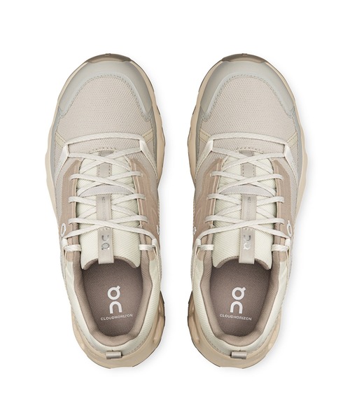 ON/オン レディース スニーカー クッション 厚底 ランニング