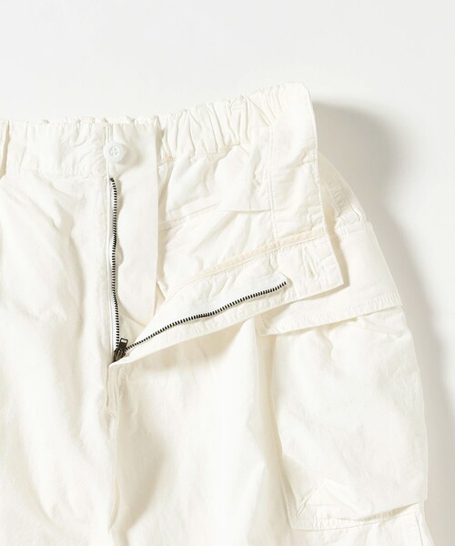 sage de cret（サージュデクレ）の「sage de cret / ペグトップカーゴパンツ（カーゴパンツ・メンズ・オフホワイト/オリーブ・M/S/L）」の4枚目の写真