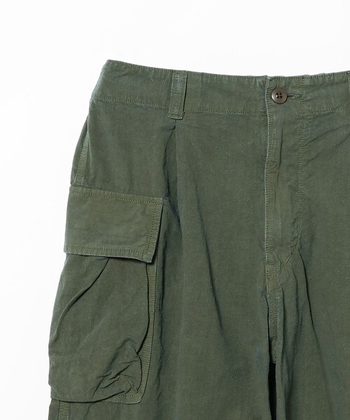 sage de cret（サージュデクレ）の「sage de cret / ペグトップカーゴパンツ（カーゴパンツ・メンズ・オフホワイト/オリーブ・M/S/L）」の8枚目の写真
