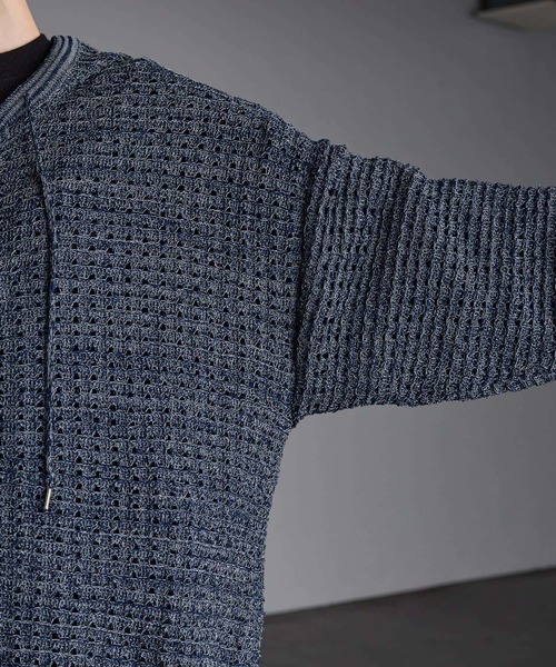 SERACE（セラス）の「【SERACE】Loose silhouette openwork mesh knit hoodie / ルーズシルエット透かし編みメッシュニットパーカー（パーカー・メンズ・ブルー/グレー/ブラック・L/M/S）」の14枚目の写真