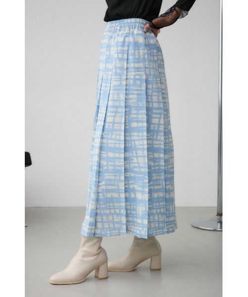 AZUL by moussy(アズールバイマウジー)の「グラフィックチェックフレアスカート(スカート・レディース・ブラック系その他/ブルー系その他・FREE)」の1枚目の写真