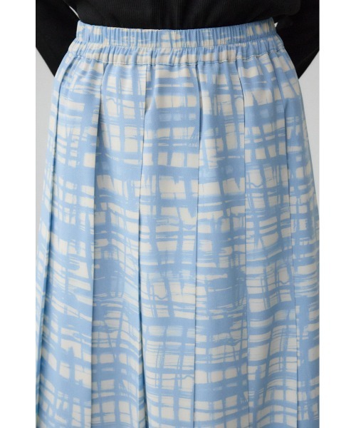 AZUL by moussy(アズールバイマウジー)の「グラフィックチェックフレアスカート(スカート・レディース・ブラック系その他/ブルー系その他・FREE)」の17枚目の写真