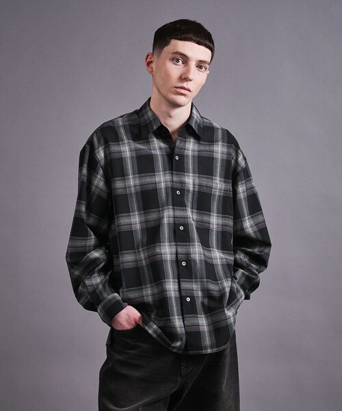 MONKEY TIME(モンキータイム)の「グリッター オンブレチェック シャツ(シャツ/ブラウス・メンズ・ダークグレー/ブラック・S/M/L/XL)」の3枚目の写真