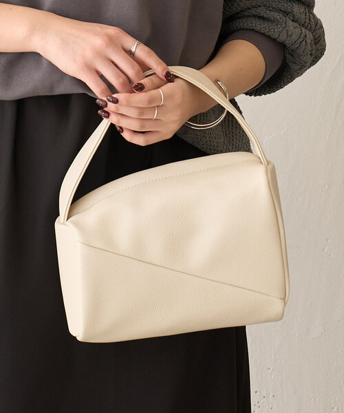 Jena espace merveilleux（ジェナ　エスパスメルヴェイユ）の「アシメワンハンドルバッグ（トートバッグ・レディース・ライム/アイボリー・FREE）」の3枚目の写真