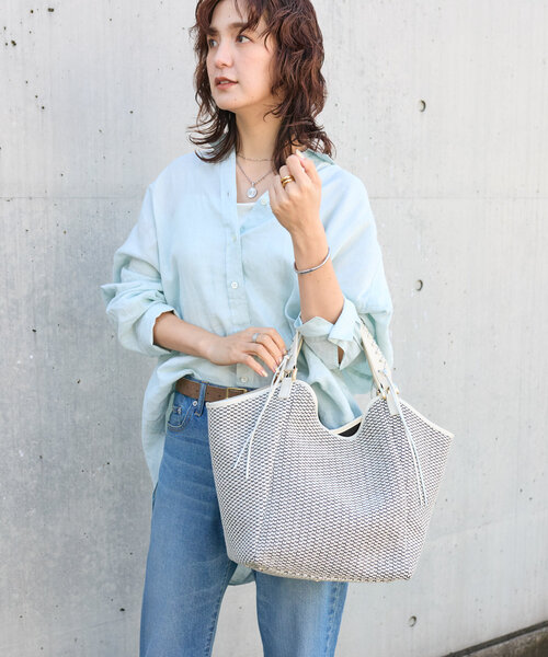 RIVE DROITE（リヴドロワ）の「【実用性抜群】CITY BASKET-tote2（トートバッグ・レディース・アイボリー/ブラウン/ブラック・FREE）」の4枚目の写真