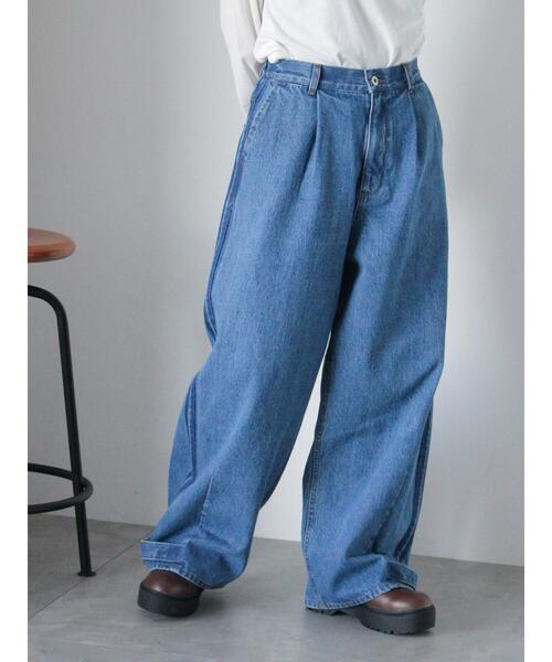 ehka sopo(エヘカソポ)の「サイドラインカーブデニムパンツ(その他パンツ・レディース・ブルー/サックスブルー/グレー・F)」の1枚目の写真