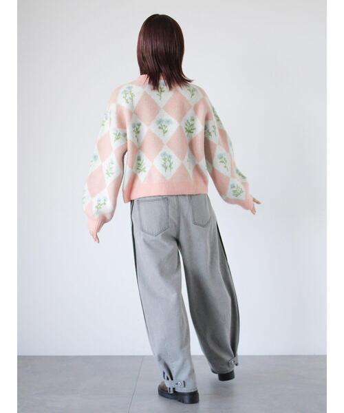 ehka sopo(エヘカソポ)の「サイドラインカーブデニムパンツ(その他パンツ・レディース・ブルー/サックスブルー/グレー・F)」の13枚目の写真