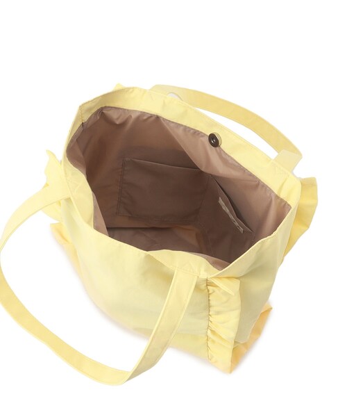 SHOO・LA・RUE（シューラルー）の「フリルトートバッグ（トートバッグ・レディース・ブラック/グレー/ナチュラル/ピンク系/イエロー・00）」の14枚目の写真