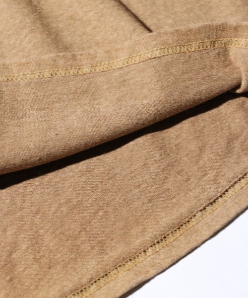 JERZEES(ジャージーズ)の「JERZEES / ジャージーズ UNISEX PIGMENT DYE T-SHIRTS ピグメントダイ クルーネックTシャツ(Tシャツ/カットソー・メンズ・モカ/レッド/グリーン/グレー/ライトグリーン/ブラック・MEDIUM/LARGE/X-LARGE/SMALL)」の11枚目の写真