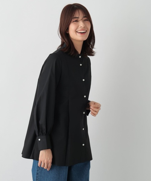 FOUND GOOD(ファウンドグッド)の「パールペプラムシャツLS(シャツ/ブラウス・レディース・ブルー系/ホワイト系5/ブラック・L/M/S)」の5枚目の写真