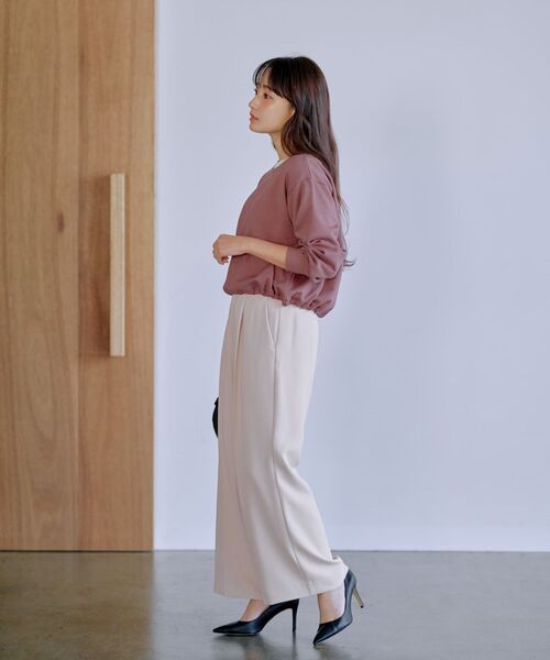 COHINA(コヒナ)の「ボートネックドロストスウェット 【低身長・小柄女性】(スウェット・レディース・グレー/ピンク/イエロー/ベージュ・ONE SIZE)」の12枚目の写真