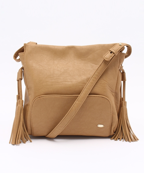 Chico（チコ）の「【who's who Chico】サイドタッセルショルダーバック（ショルダーバッグ・レディース・カーキ/グレー/ブラック/ベージュ・FREE）」の3枚目の写真