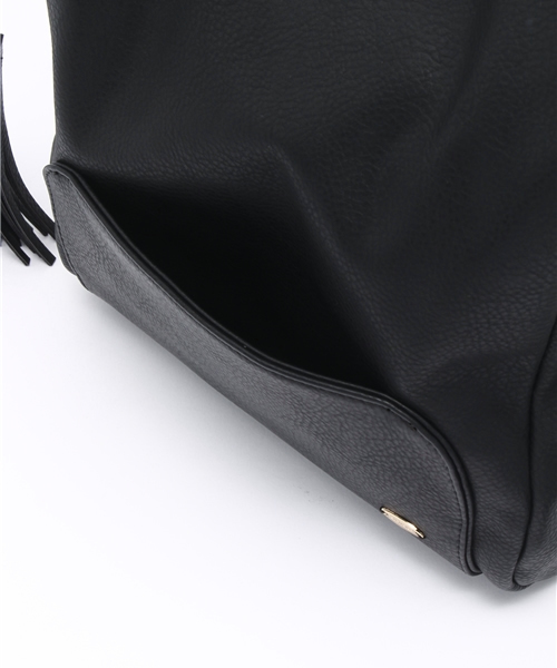 Chico（チコ）の「【who's who Chico】サイドタッセルショルダーバック（ショルダーバッグ・レディース・カーキ/グレー/ブラック/ベージュ・FREE）」の10枚目の写真