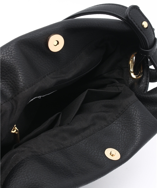 Chico（チコ）の「【who's who Chico】サイドタッセルショルダーバック（ショルダーバッグ・レディース・カーキ/グレー/ブラック/ベージュ・FREE）」の16枚目の写真