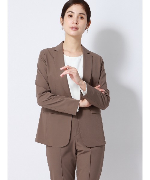 SUIT SQUARE(スーツスクエア)の「PERFORMANCE BLOUSE ラウンドネックブラウス 8分袖 ウォッシャブル UVカット 無地(シャツ/ブラウス・レディース・ネイビー系/ホワイト系/ベージュ系・40(11号)/38(9号))」の8枚目の写真