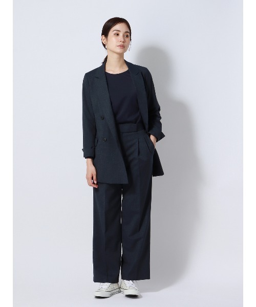 SUIT SQUARE(スーツスクエア)の「PERFORMANCE BLOUSE ラウンドネックブラウス 8分袖 ウォッシャブル UVカット 無地(シャツ/ブラウス・レディース・ネイビー系/ホワイト系/ベージュ系・40(11号)/38(9号))」の13枚目の写真