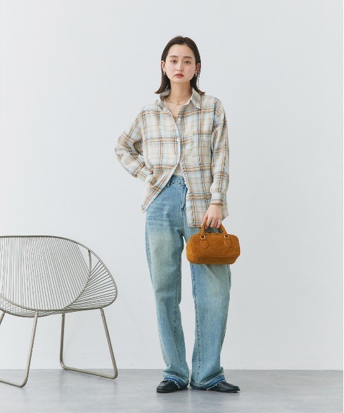 ad thie(アドティエ)の「ポケット付き チェックシャツ(シャツ/ブラウス・レディース・ネイビー/ピンク/アイボリー/ライトブルー・FREE)」の5枚目の写真