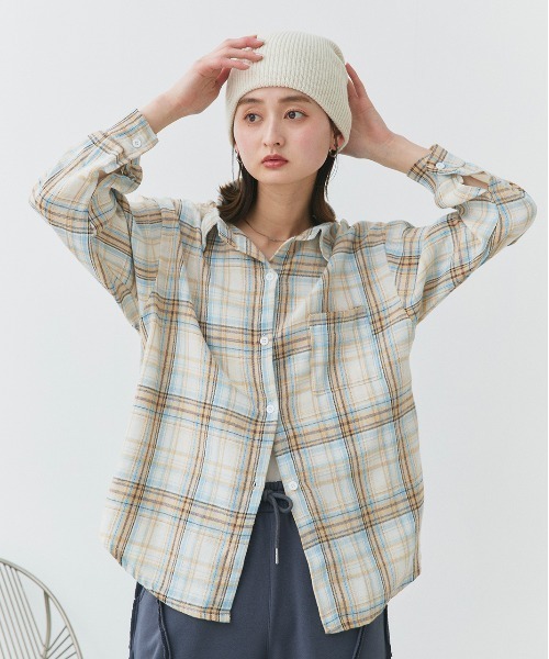 ad thie(アドティエ)の「ポケット付き チェックシャツ(シャツ/ブラウス・レディース・ネイビー/ピンク/アイボリー/ライトブルー・FREE)」の14枚目の写真