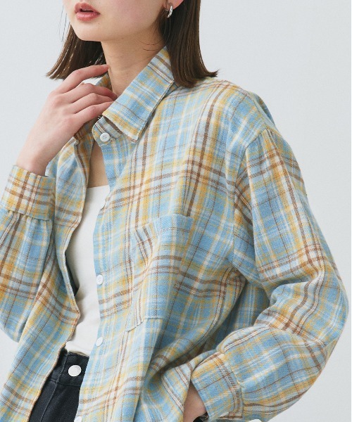 ad thie(アドティエ)の「ポケット付き チェックシャツ(シャツ/ブラウス・レディース・ネイビー/ピンク/アイボリー/ライトブルー・FREE)」の19枚目の写真