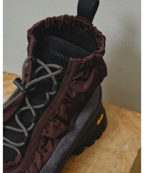 TODAYFUL(トゥデイフル)の「TODAYFUL Vibramsole Drawstring Sneakers(スニーカー・レディース・ワイン/カーキブラウン・36/37/38)」の11枚目の写真