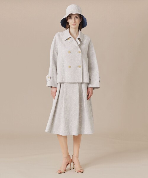 MACKINTOSH LONDON（マッキントッシュ ロンドン）の「【婦人画報掲載】【BIBURY FLOWER】【FYVIE/フィビー】バイブリーフラワージャカードショートコート（トレンチコート・レディース・ベージュ/ブルー・38）」の5枚目の写真