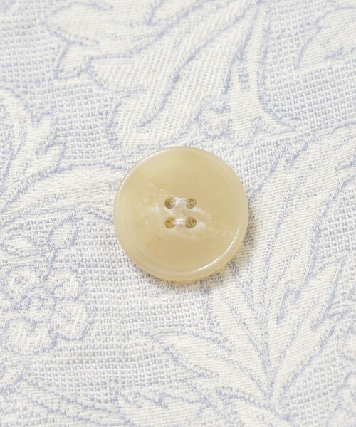 MACKINTOSH LONDON（マッキントッシュ ロンドン）の「【婦人画報掲載】【BIBURY FLOWER】【FYVIE/フィビー】バイブリーフラワージャカードショートコート（トレンチコート・レディース・ベージュ/ブルー・38）」の11枚目の写真