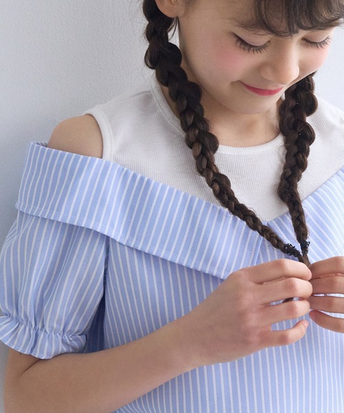 coca（coca）（コカ）の「キッズ　タンクドッキング肩あきブラウス（シャツ/ブラウス・キッズ・チャコール/ブルー・150/120/130/140）」の4枚目の写真