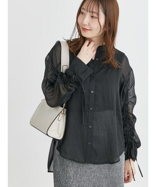 Te chichi TERRASSE(テチチテラス)の「袖シャーリングシアーストライプブラウス(シャツ/ブラウス・レディース・オフホワイト/ブラック/ミント・F)」の2枚目の写真