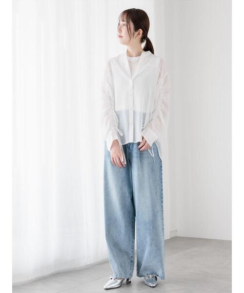 Te chichi TERRASSE(テチチテラス)の「袖シャーリングシアーストライプブラウス(シャツ/ブラウス・レディース・オフホワイト/ブラック/ミント・F)」の4枚目の写真
