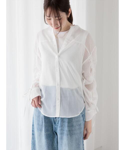 Te chichi TERRASSE(テチチテラス)の「袖シャーリングシアーストライプブラウス(シャツ/ブラウス・レディース・オフホワイト/ブラック/ミント・F)」の6枚目の写真