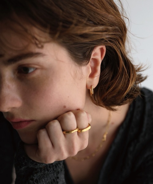 TEN.(テン)の「18KGP ダガーピアス(ピアス(両耳用)・レディース・ゴールド・FREE)」の4枚目の写真