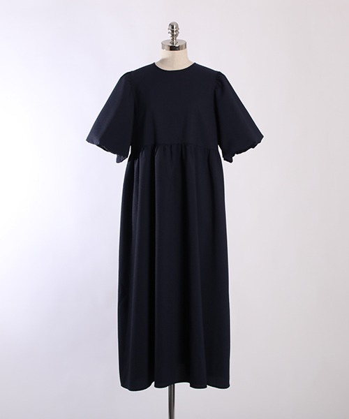 1chaku.（イッチャク）の「ハイウエスト切替えパフワンピース（ワンピース・レディース・ブラック/ネイビー/ブルー系その他・マルチサイズ）」の8枚目の写真