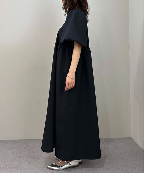 1chaku.（イッチャク）の「ハイウエスト切替えパフワンピース（ワンピース・レディース・ブラック/ネイビー/ブルー系その他・マルチサイズ）」の5枚目の写真