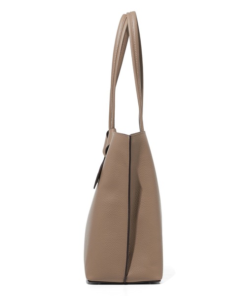 IEDIT（イディット）の「ＩＥＤＩＴ　軽やかに持てる　配色結びリボントートバッグ〈グレージュ〉（トートバッグ・レディース・グレイッシュベージュ・ONE SIZE）」の8枚目の写真