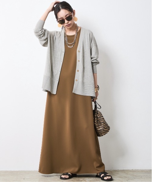 CHIC STYLE（シックスタイル）の「ノースリーブAラインロングワンピース＜大きいサイズ有＞（もっとロング丈）シックスタイル（ワンピース・レディース・ブラック/オリーブ・3L/L/M/5L/4L/LL）」の10枚目の写真