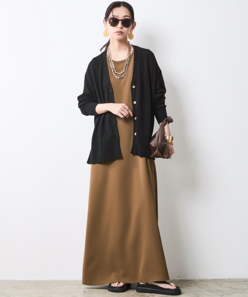 CHIC STYLE（シックスタイル）の「ノースリーブAラインロングワンピース＜大きいサイズ有＞（もっとロング丈）シックスタイル（ワンピース・レディース・ブラック/オリーブ・3L/L/M/5L/4L/LL）」の12枚目の写真