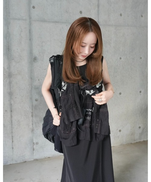 CHIC STYLE（シックスタイル）の「ノースリーブAラインロングワンピース＜大きいサイズ有＞（もっとロング丈）シックスタイル（ワンピース・レディース・ブラック/オリーブ・3L/L/M/5L/4L/LL）」の11枚目の写真