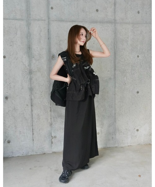 CHIC STYLE（シックスタイル）の「ノースリーブAラインロングワンピース＜大きいサイズ有＞（もっとロング丈）シックスタイル（ワンピース・レディース・ブラック/オリーブ・3L/L/M/5L/4L/LL）」の13枚目の写真