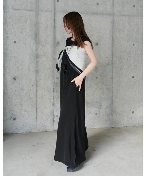 CHIC STYLE（シックスタイル）の「ノースリーブAラインロングワンピース＜大きいサイズ有＞（もっとロング丈）シックスタイル（ワンピース・レディース・ブラック/オリーブ・3L/L/M/5L/4L/LL）」の14枚目の写真